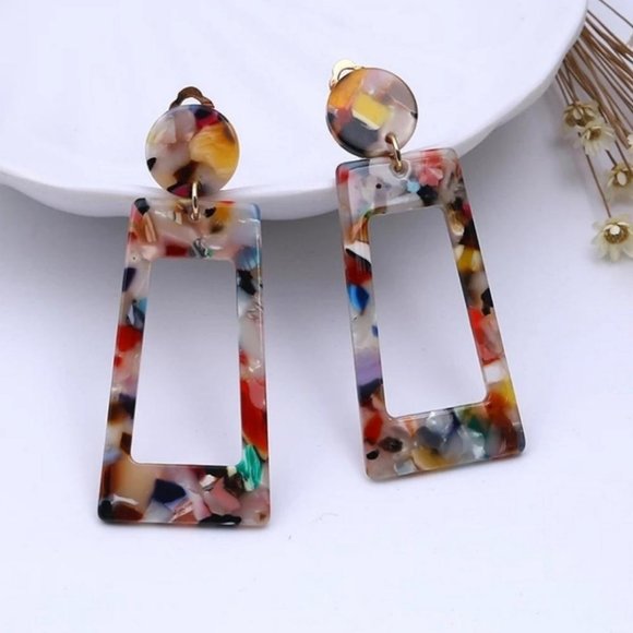 Clip On Acrylic Lightweight Earrings - Picture 2 of 3